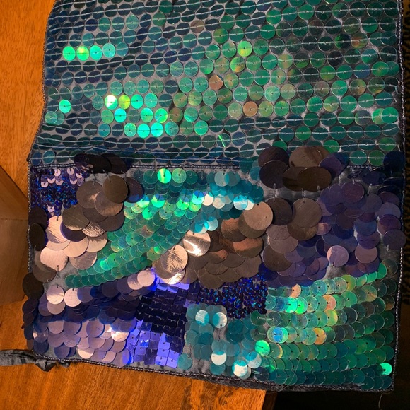 NWT Sequin clutch - Picture 2 of 2